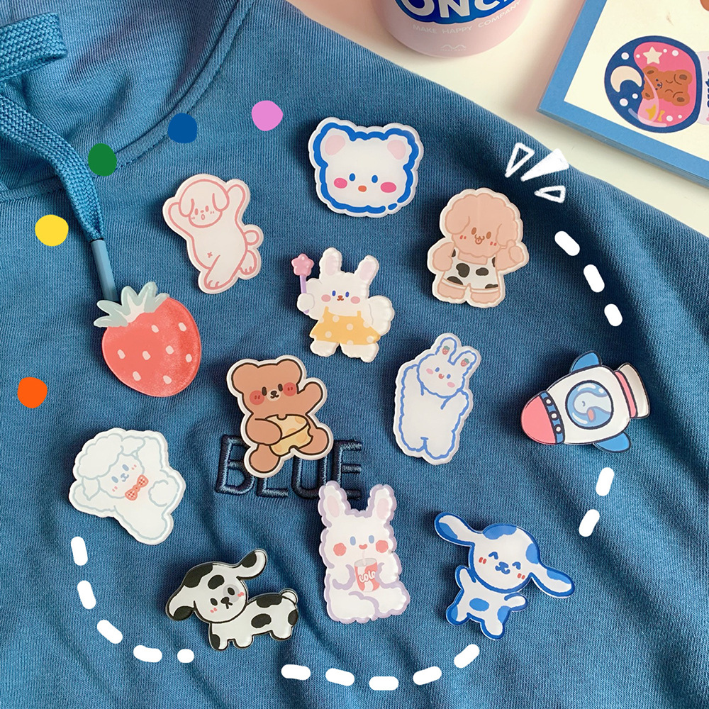 Broche acrílico de dibujos animados para ropa o bolso de niña