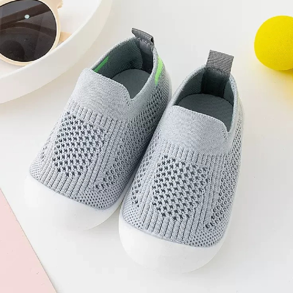 Zapatos de bebé con suela suave antideslizante para primavera y otoño