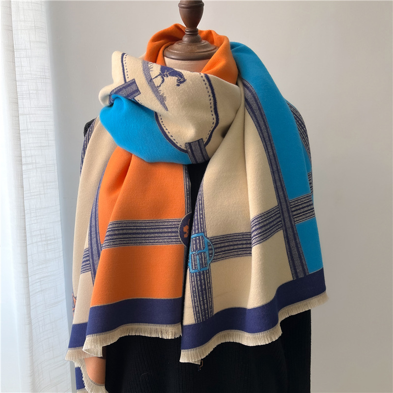 Chal grueso de mujer con diseño de costura