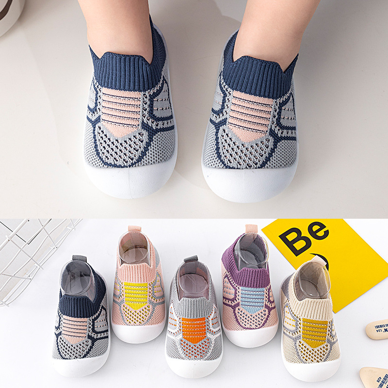 Zapatos de bebé antideslizantes con suela suave para caminar